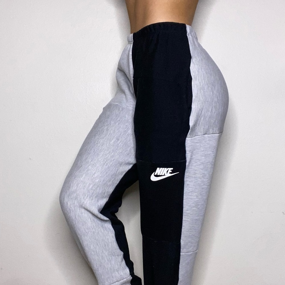 NIKE Color Block Sweatpants